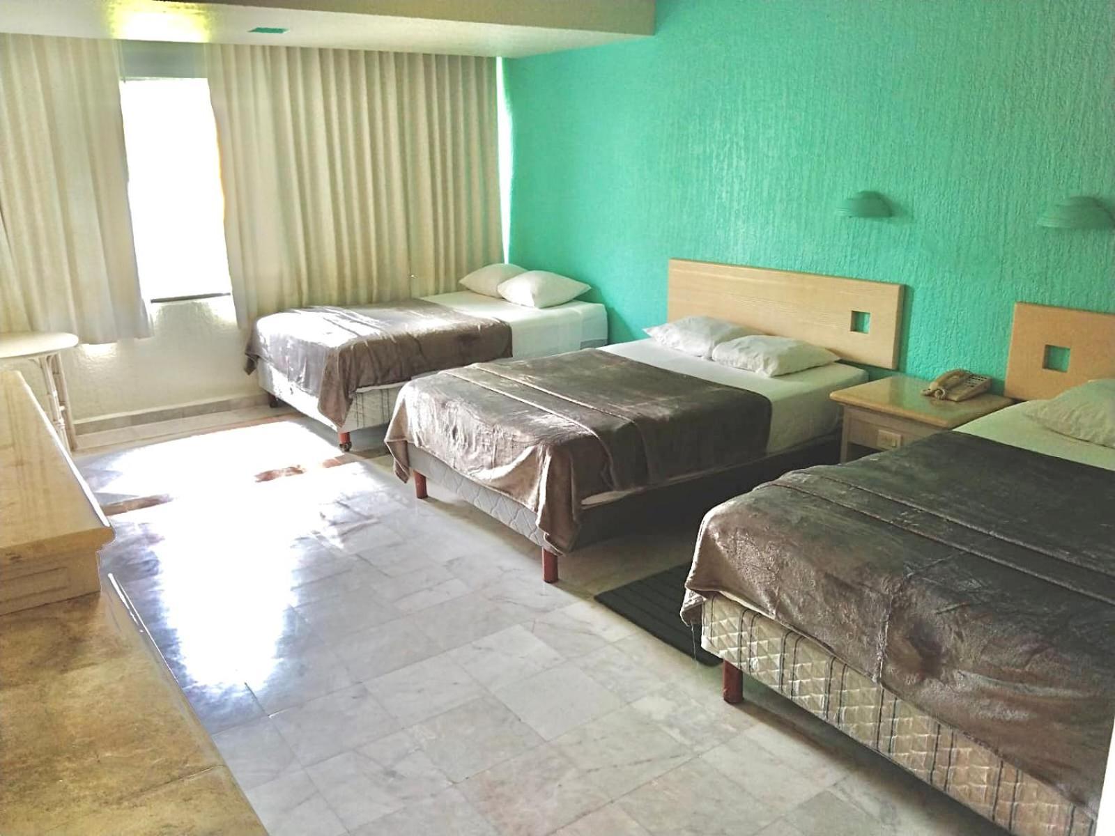 Condo In Ocean Front Resort Канкун Номер фото