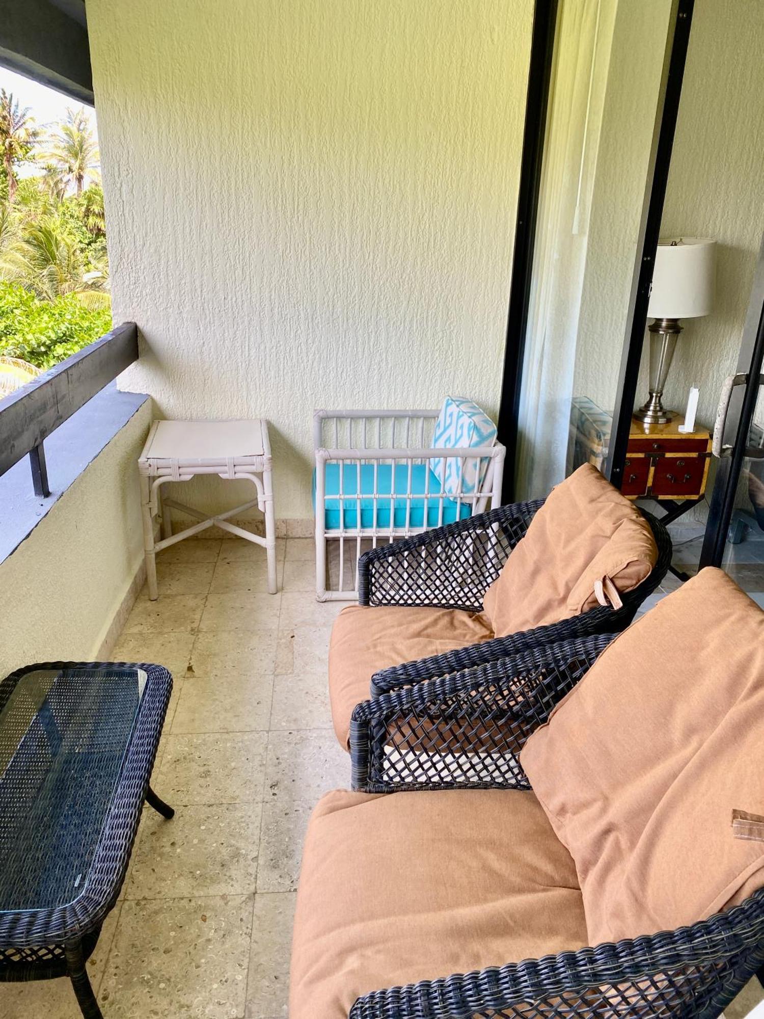 Condo In Ocean Front Resort Канкун Номер фото