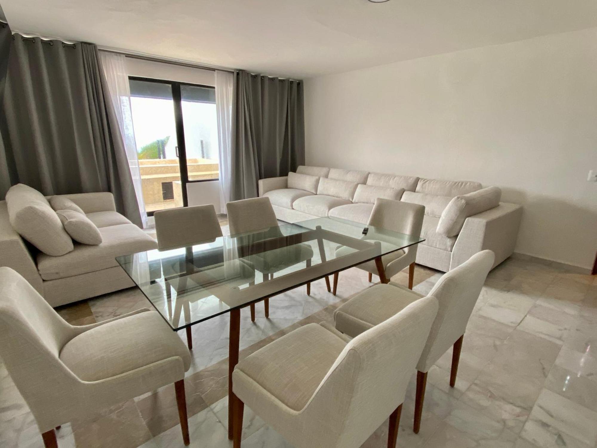 Condo In Ocean Front Resort Канкун Номер фото